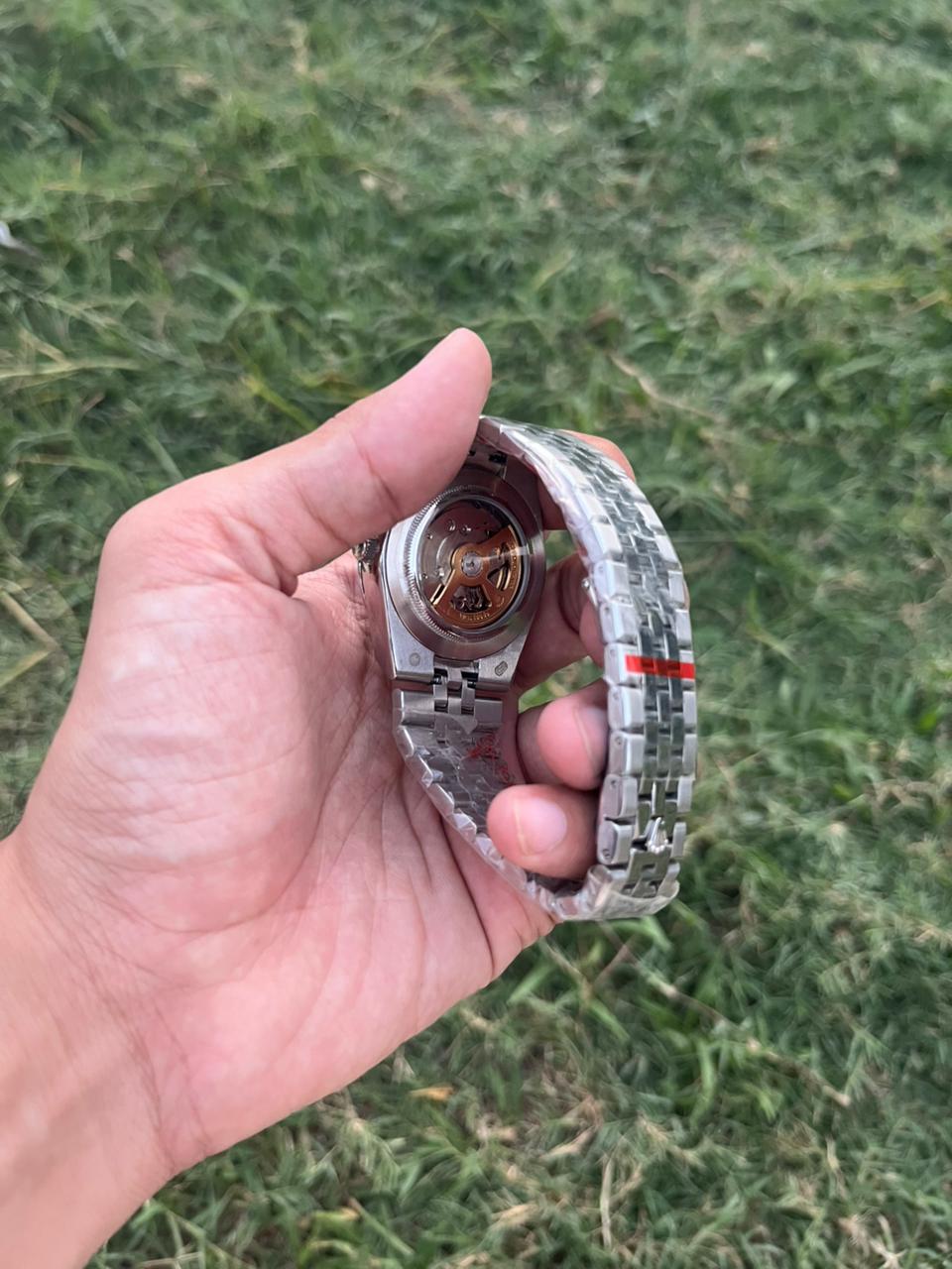 Land Dweller - White Dial - Silver Bracelet