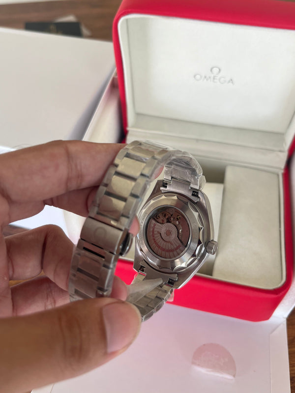 Aquatera - White Dial - Stainless Steel Bracelet