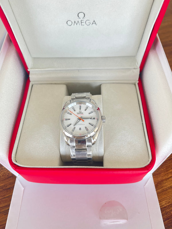 Aquatera - White Dial - Stainless Steel Bracelet