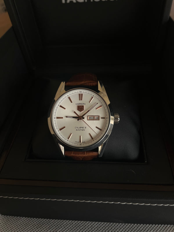 Carrera Clibre 5 - White Dial - Brown Leather Strap