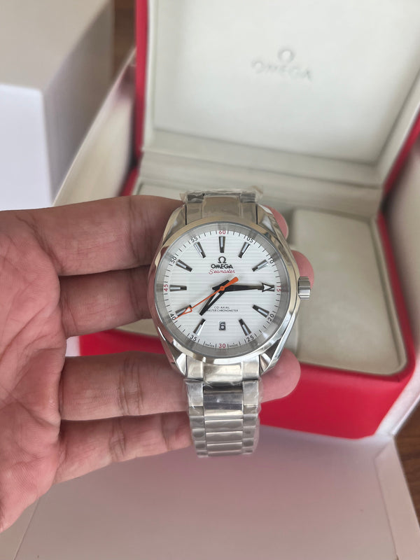 Aquatera - White Dial - Stainless Steel Bracelet