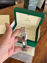 Land Dweller - White Dial - Silver Bracelet