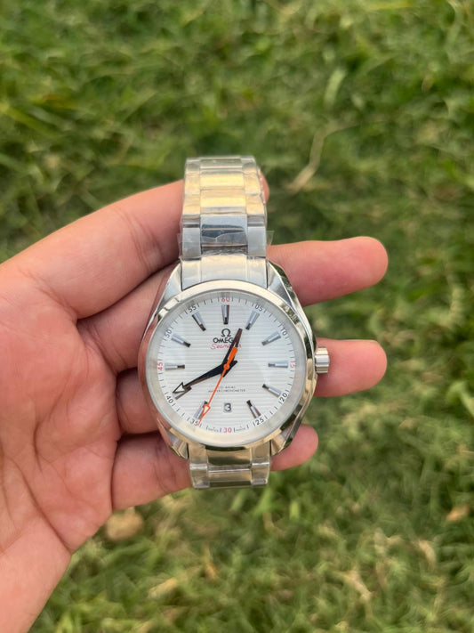 Aquatera - White Dial - Stainless Steel Bracelet