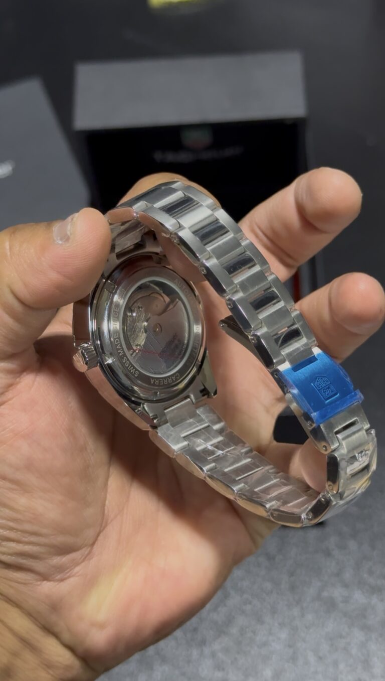 Tag Heuer Calibre 5 - white dial - silver bracelet